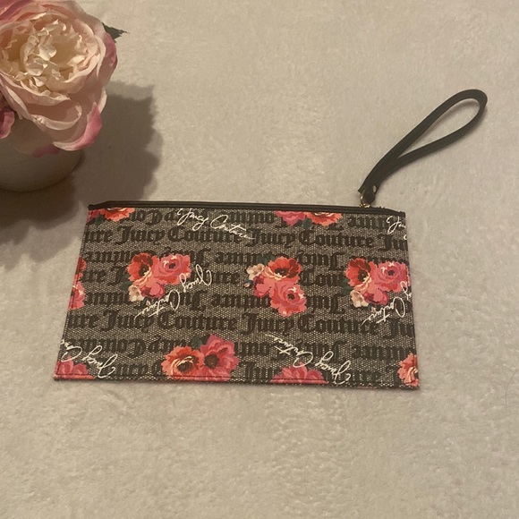 NWOT Juicy Couture Wristlet - Picture 3 of 10